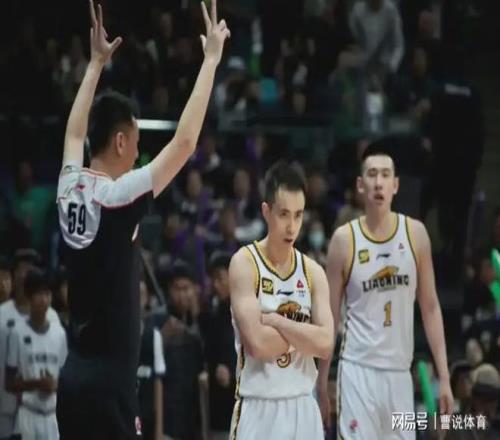 刘诚宇错失,头球良机,对阵高井幸,PG官网,PG入口,PG平台,PG官方